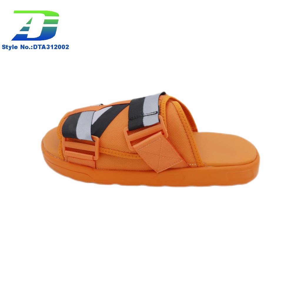 Men and Women Fashionable and Versatile Couple Style Comfortable Sandals Indoor Outdoor Slippers