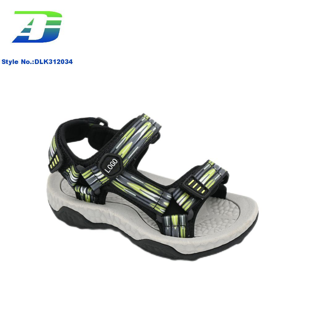 2024 New Campus Simple Casual Sandal for Boys and Girls Soft Sole Lightweight and Comfortable Outdoor Shoes