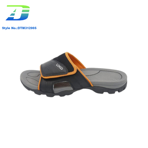 New Men's Velcro Slippers for Outdoor Breathable and Anti Slip Sandals for Summer Wear