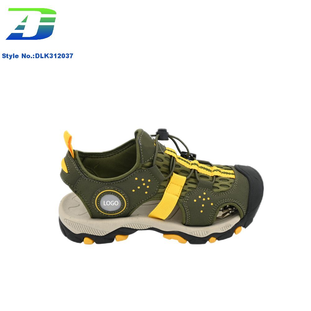 Summer Boys and Girls Breathable Beach Shoes Outdoor Anti Collision and Anti Slip Walking Sandal