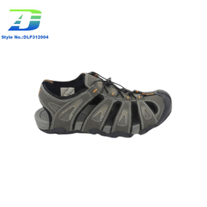 Classic And Trendy Men's And Women's Outdoor Toe Sandal with Anti Slip And Wear-resistant Water Wading Shoes