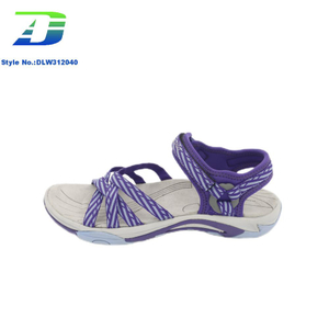 Summer New Women's Outdoor Sandal Lightweight and Non Slip Weaving Strap Wading Shoes