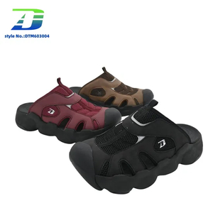 Stylish Closed-Toe Sandal for Men: All-Day Comfort and Support
