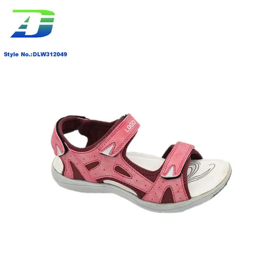 Summer New Beach Anti Slip Flat Bottom Outdoor Shoes Comfortable and Durable Women's Sports Sandal