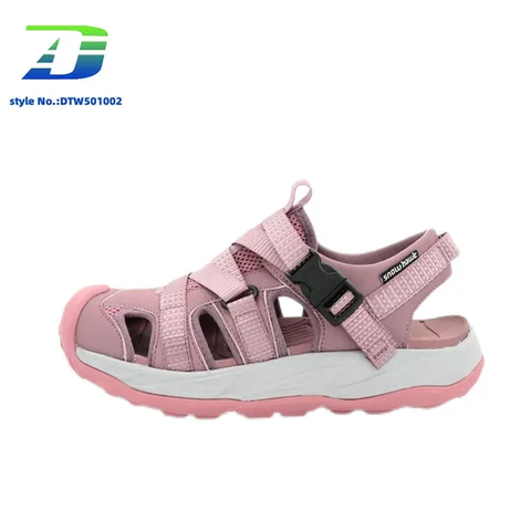 Vibrant Outdoor Closed-Toe Sandal for Stylish Adventure Seekers