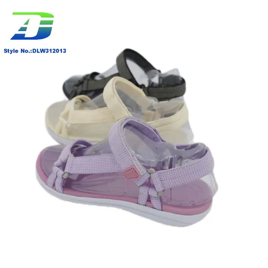 New Women's Outdoor Sports Beach Shoes Fashionable and Simple Casual Sandal