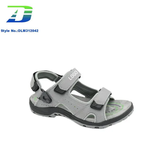 New Men's Summer Flat Bottom Shoes Comfortable and Anti Slip Simple Sandal