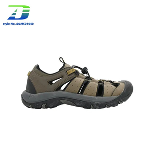 Men's Outdoor Leather Sandal Combining Fashion and Functionality Perfectly