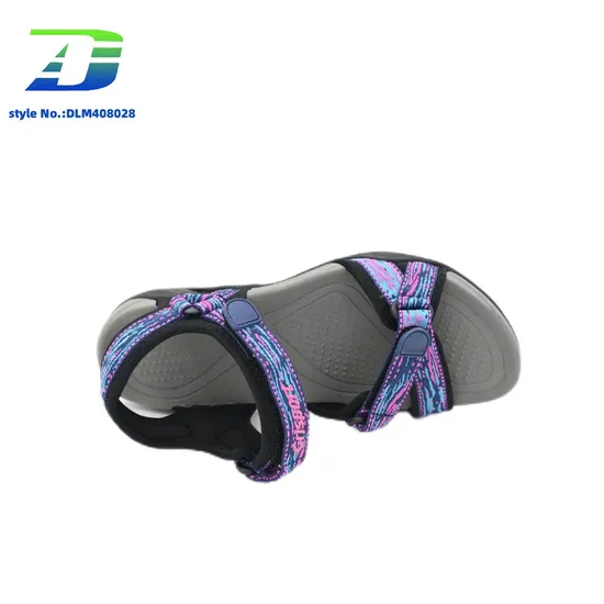 Lightweight and Breathable Men's Sandal for Summer Fun