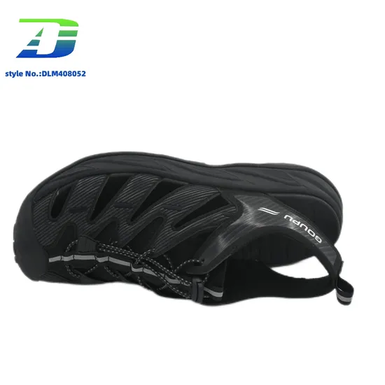 2025 New Men's Summer Comfortable Baotou Beach Shoes Breathable Sports Sandal