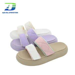 Versatile Indoor Outdoor Slippers - Stylish and Breathable Couple Sandal