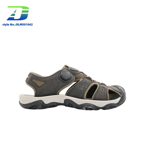 Lightweight Men's Sandal Designed for All-Day Summer Comfort