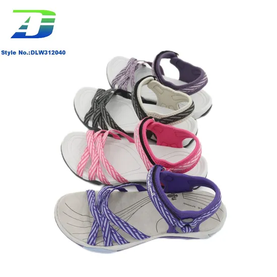 Summer New Women's Outdoor Sandal Lightweight and Non Slip Weaving Strap Wading Shoes