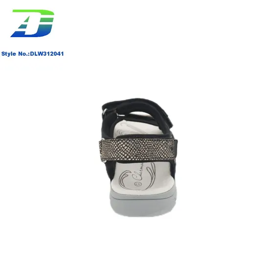 2024 New Simple Women's Flat Sandal Outdoor Anti Slip and Wear Resistant Beach Shoes