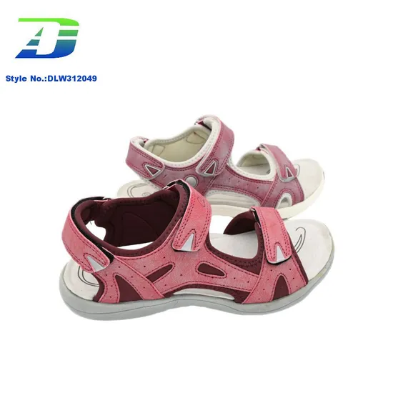 Summer New Beach Anti Slip Flat Bottom Outdoor Shoes Comfortable and Durable Women's Sports Sandal