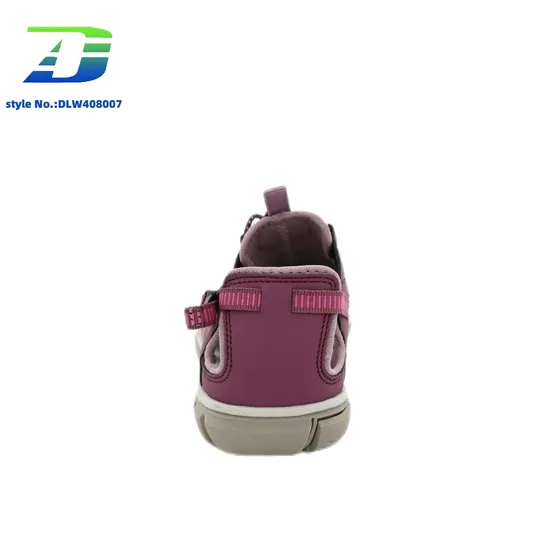 Stylish Closed Toe Women's Hiking Sandal for Summer Adventures