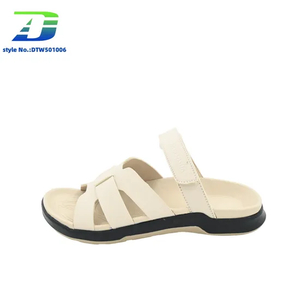 Stylish Fluffy Slippers for Women: Perfect for Casual Outings