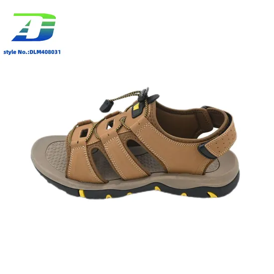 Versatile Men's Sandal Perfect for Outdoor Beach Excursions