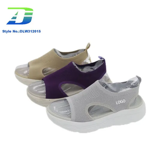 2024 Women's Sports Sandal Comfortable and Versatile Casual Beach Shoes