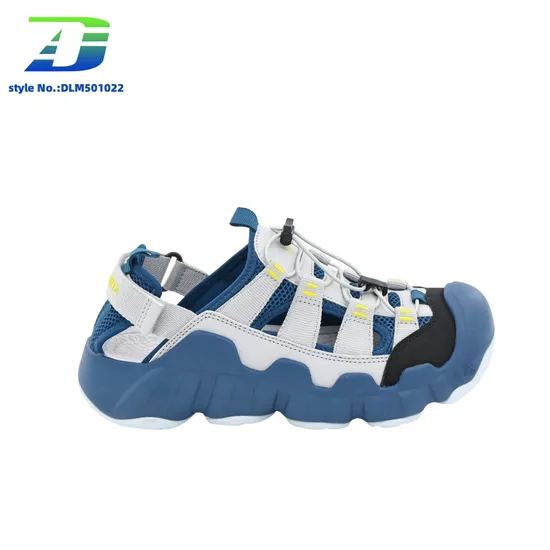 Sporty Outdoor Sandal for Men with Eye-Catching Color Combinations