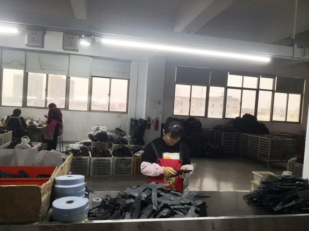 New Men's Summer Baotou Beach Shoes Breathable Sports Sandal