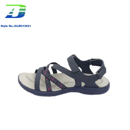 New Bohemian Casual Style Comfortable Flat Bottom Women's Sandals Finished Upper