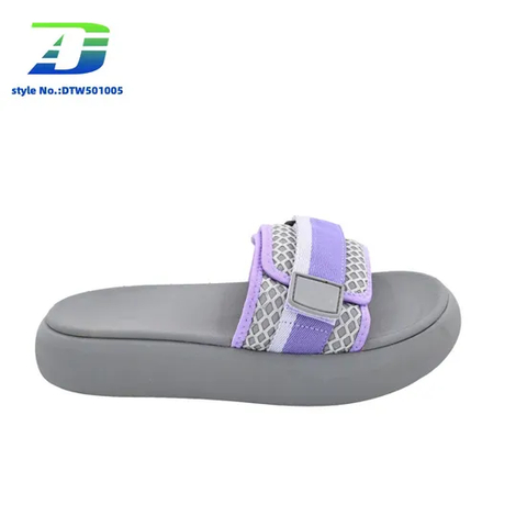Trendy Casual Women's Slippers Perfect for Warm Weather Outings