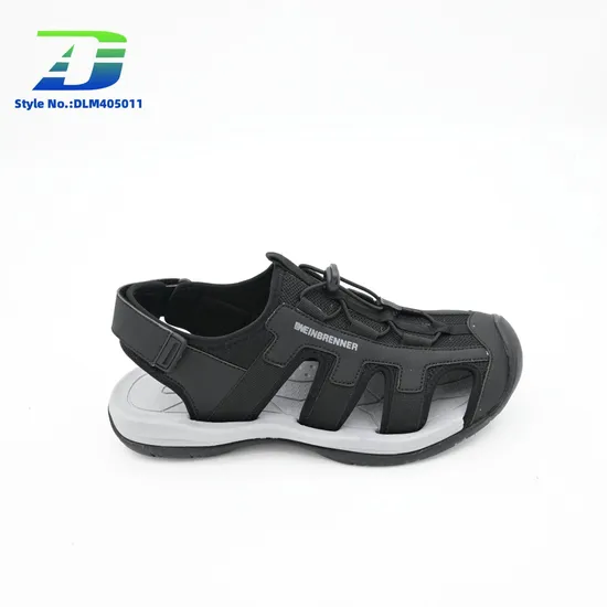 Lightweight and Versatile Men's Sandal for All-Day Comfort