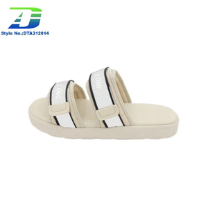 Fashionable Casual Indoor and Anti Slip Slippers Macaron Color Matching Couple Sandal