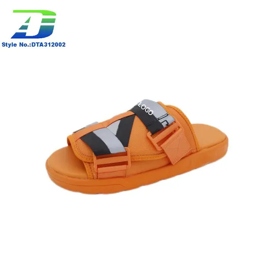 New Men and Women Fashionable and Versatile Couple Style Comfortable Sandals Indoor Outdoor Slippers
