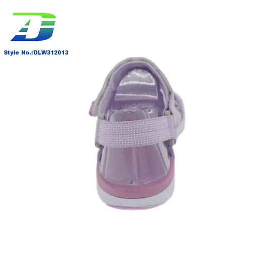 New Women's Outdoor Sports Beach Shoes Fashionable and Simple Casual Sandal