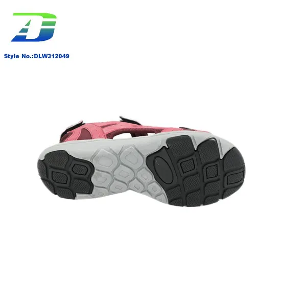 2024 Summer New Beach Anti Slip Flat Bottom Outdoor Shoes Comfortable and Durable Women's Sports Sandal