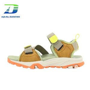Woven Straps Outdoor Sandal with Eye-Catching Color Combinations